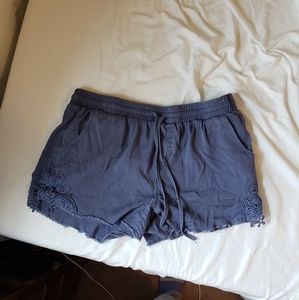 Lightweight comfy shorts